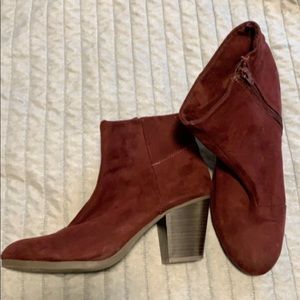 Maroon Booties